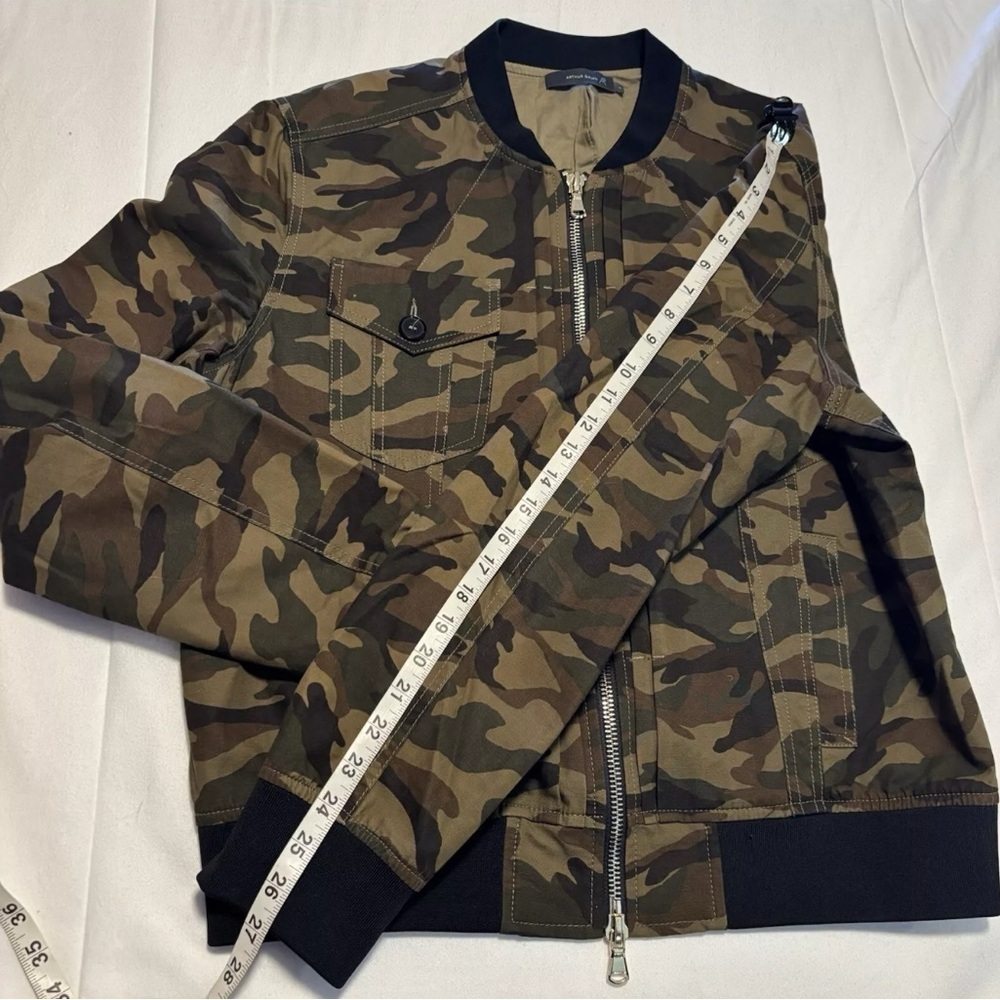 Arthur Galan Women's Size 4 Camo Bomber Jacket Pleated Lined Pockets Green - Picture 11 of 15